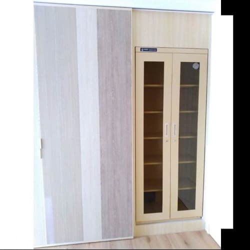 Tủ chống ẩm S-047 giữ màu sắc Tủ chống ẩm S-047 giữ màu sắc